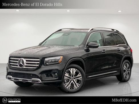 Used 2025 Mercedes-Benz GLB 250 4MATIC image 1