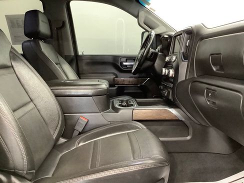 Used 2020 GMC Sierra 3500 Denali AWD/4WD image 32
