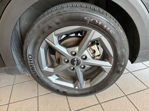 Used 2025 Kia K4 FWD image 29