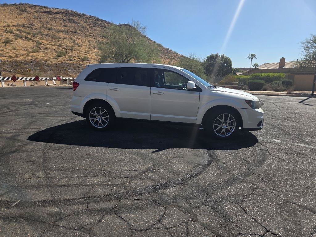 Used 2015 Dodge Journey R/T FWD image 4