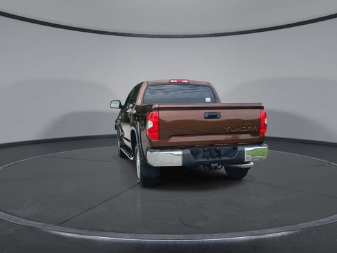 Used 2017 Toyota Tundra SR5 RWD image 7