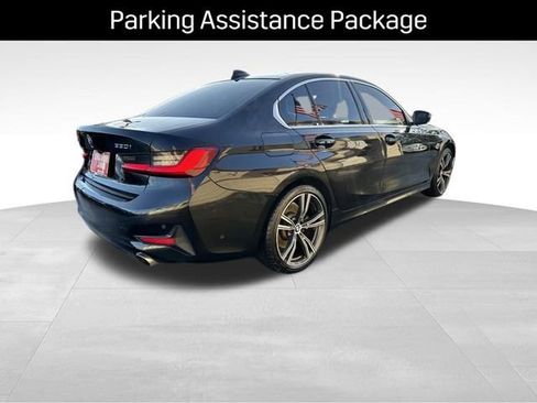 Used 2021 BMW 330i xDrive Sedan w/ Premium Package image 21