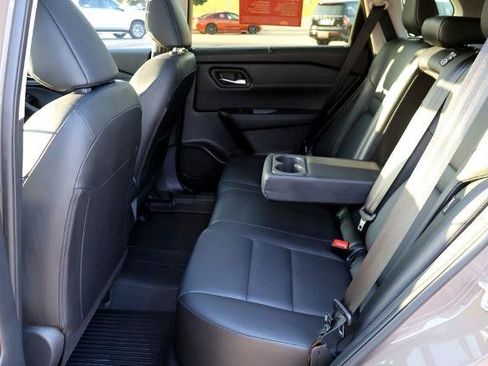 Certified 2025 Nissan Rogue SV w/ SV Premium Package FWD image 13