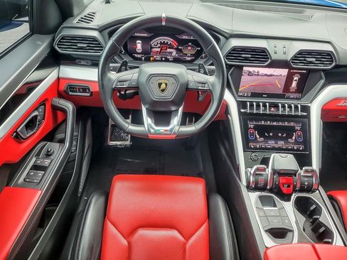 Used 2019 Lamborghini Urus image 13