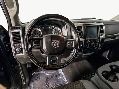 Used 2019 RAM 1500 Big Horn image 7