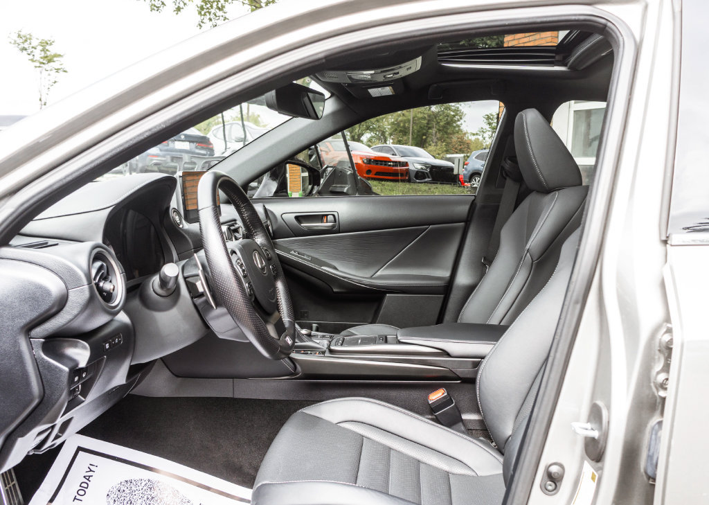Used 2022 Lexus IS 300 F Sport AWD/4WD image 25