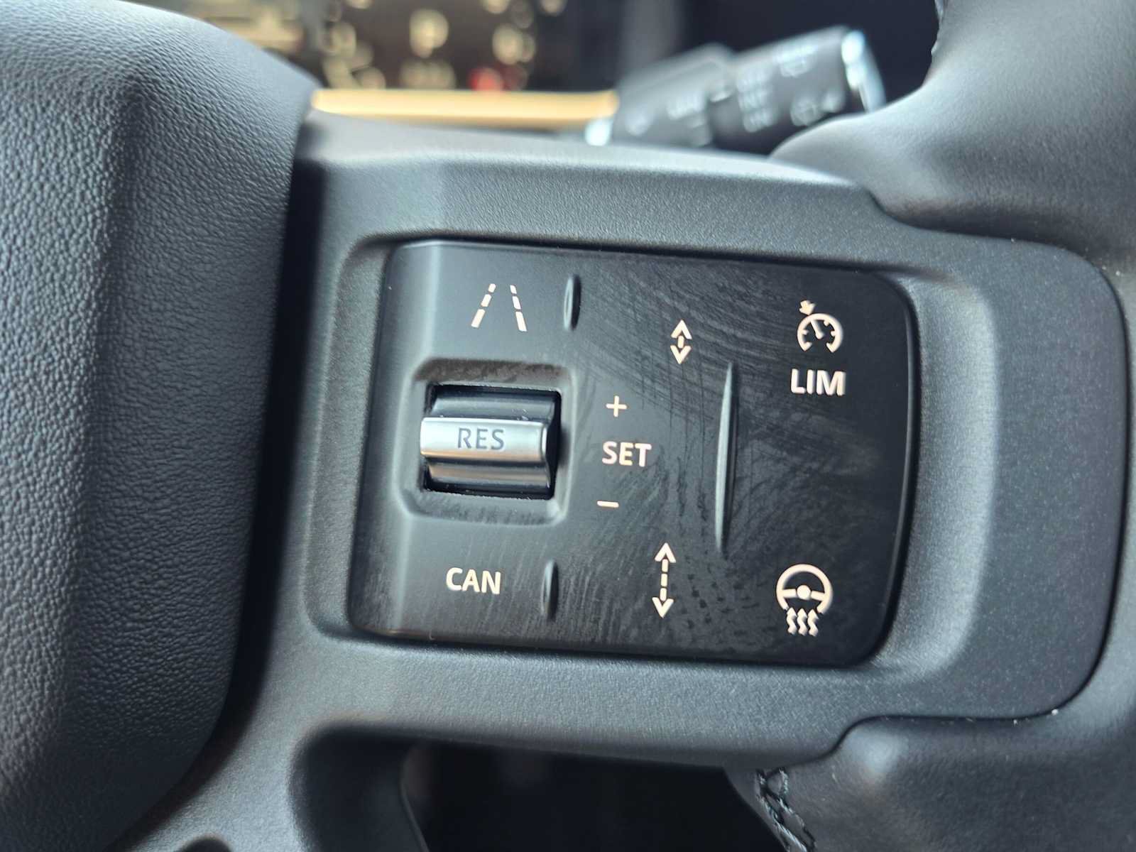 New 2026 Land Rover Defender 110 S AWD/4WD image 33