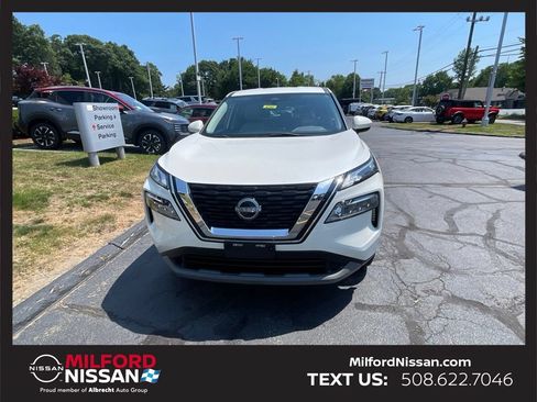 Used 2023 Nissan Rogue SV AWD/4WD image 7