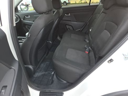 Used 2012 Kia Sportage LX w/ Navigation Pkg FWD image 21