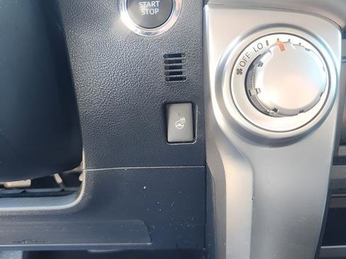 Used 2024 Toyota 4Runner SR5 Premium image 17