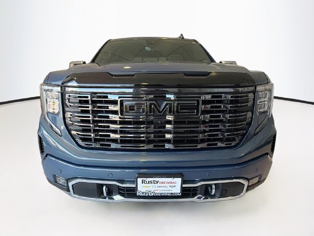 Used 2025 GMC Sierra 1500 Denali Ultimate AWD/4WD image 2