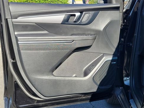 Used 2026 Buick Enclave Preferred image 22