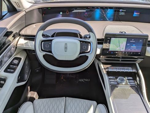 New 2026 Lincoln Nautilus Black Label AWD/4WD image 16