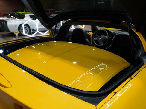 Used 2009 Chevrolet Corvette Coupe w/ Preferred Equipment Group image 34