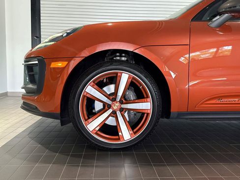Certified 2025 Porsche Macan Turbo AWD/4WD image 12