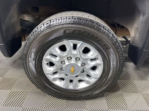 Certified 2024 Chevrolet Silverado 2500 LT w/ Convenience Package AWD/4WD image 13