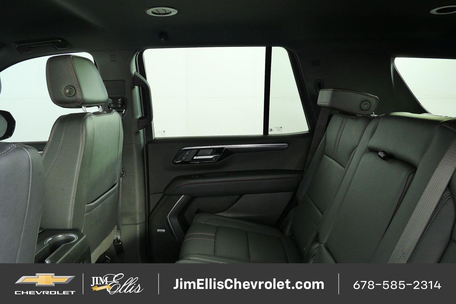 Used 2025 Chevrolet Tahoe RST w/ Comfort Package AWD/4WD image 18