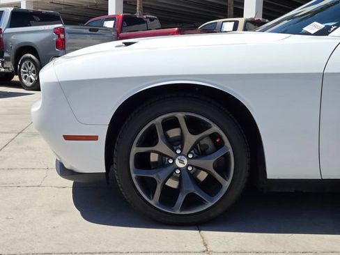 Used 2019 Dodge Challenger SXT w/ Plus Package RWD image 9