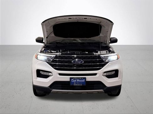 Certified 2024 Ford Explorer XLT w/ Equipment Group 202A AWD/4WD image 6