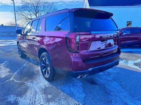 New 2026 GMC Yukon XL AT4 w/ AT4 Premium Plus Package image 3