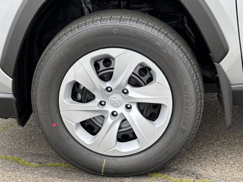 New 2025 Toyota RAV4 LE image 31