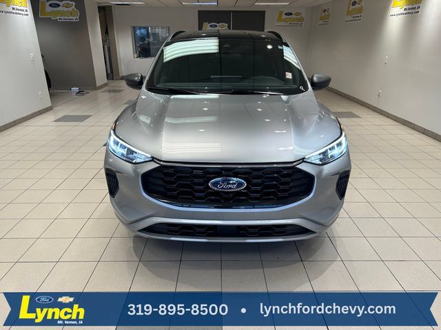 Used 2024 Ford Escape ST-Line w/ Tech Pack #1 AWD/4WD image 28