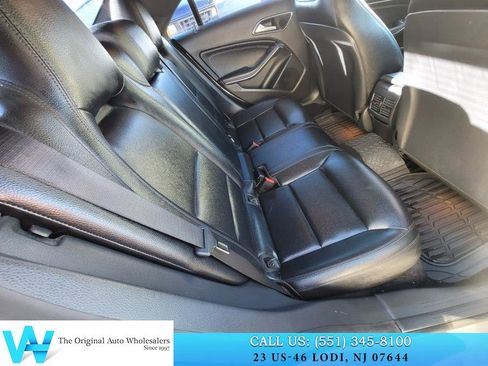 Used 2014 Mercedes-Benz CLA 250 image 18