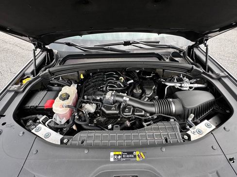 Used 2022 Jeep Grand Cherokee L Limited AWD/4WD image 45