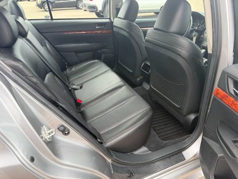 Used 2011 Subaru Legacy 2.5i Limited AWD/4WD image 13