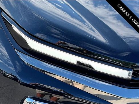 Used 2024 Chevrolet Traverse Z71 w/ Enhanced Driving Package AWD/4WD image 30