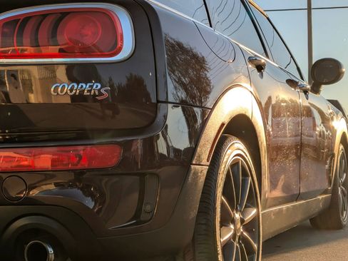 Used 2017 MINI Cooper Clubman S image 6