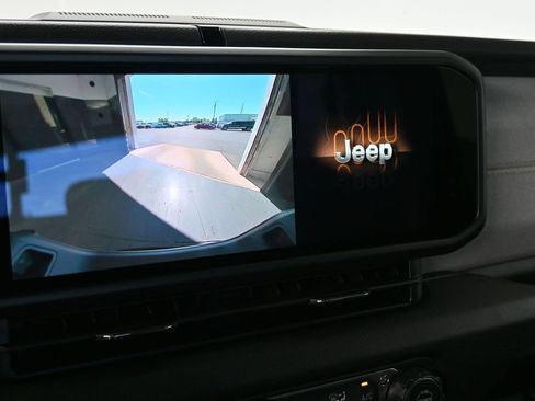 New 2026 Jeep Gladiator Sport AWD/4WD image 23
