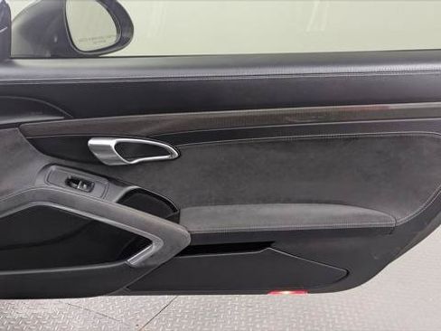 Used 2015 Porsche 911 GT3 RWD image 17