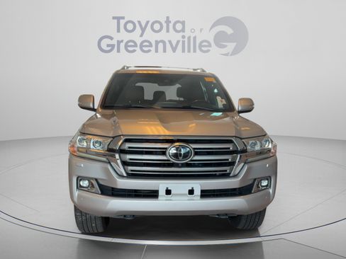 Used 2019 Toyota Land Cruiser AWD/4WD image 9