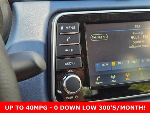 New 2025 Nissan Versa SV w/ Trunk Package image 20