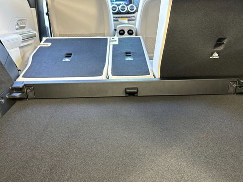 Certified 2025 Mercedes-Benz GLA 250 4MATIC image 26