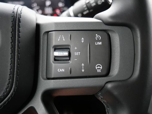 Used 2024 Land Rover Defender 130 X AWD/4WD image 26