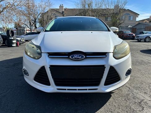 Used 2013 Ford Focus Titanium image 2