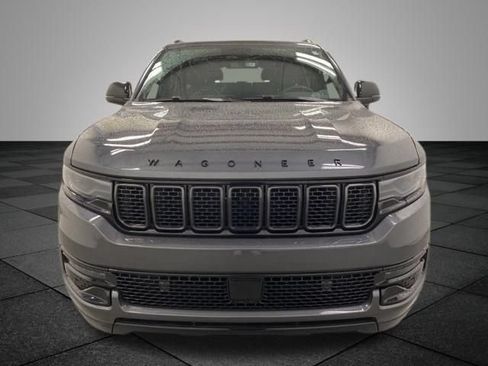 Used 2024 Jeep Wagoneer Series II AWD/4WD image 2