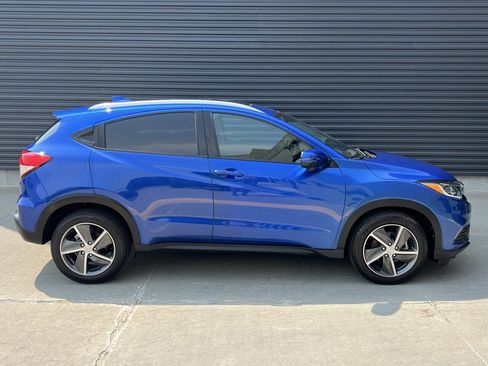 Used 2022 Honda HR-V EX-L image 10