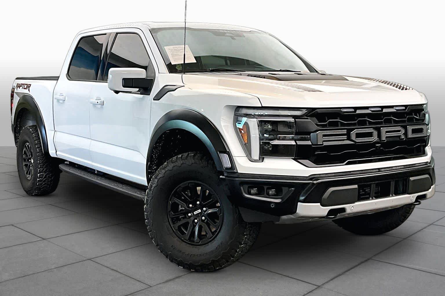 Used 2025 Ford F150 Raptor AWD/4WD image 5