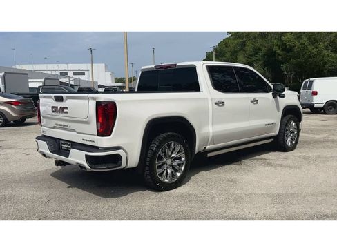 Certified 2024 GMC Sierra 1500 Denali w/ Denali Reserve Package AWD/4WD image 8