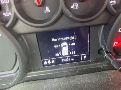 Used 2026 Chevrolet Silverado 1500 Custom image 5