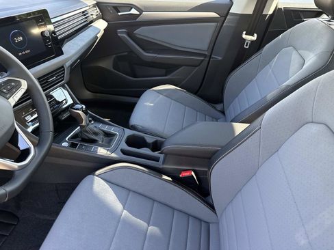 New 2025 Volkswagen Jetta SE image 16