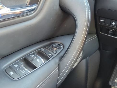 Used 2024 INFINITI QX80 Sensory AWD/4WD image 20