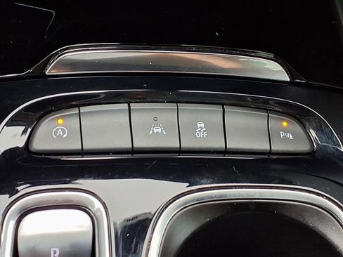 Used 2023 Buick Envision Essence w/ Sport Touring Package FWD image 7