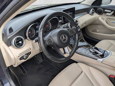 Used 2016 Mercedes-Benz C 300 4MATIC Sedan image 10