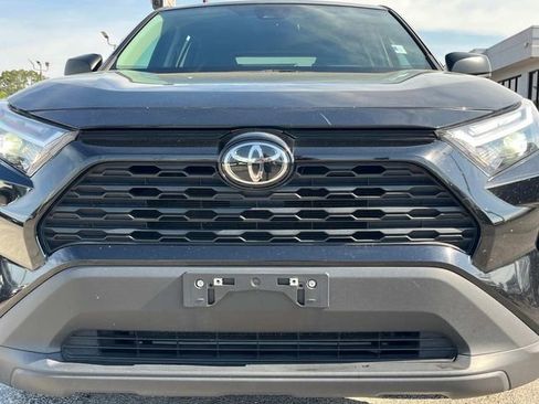 Used 2024 Toyota RAV4 LE AWD/4WD image 11