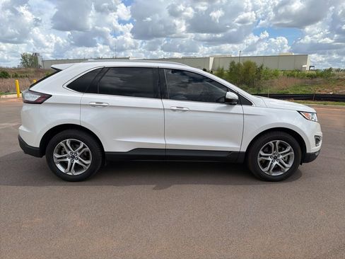 Used 2016 Ford Edge Titanium w/ Technology Package image 5