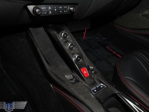 Used 2021 Ferrari 812 GTS RWD image 26